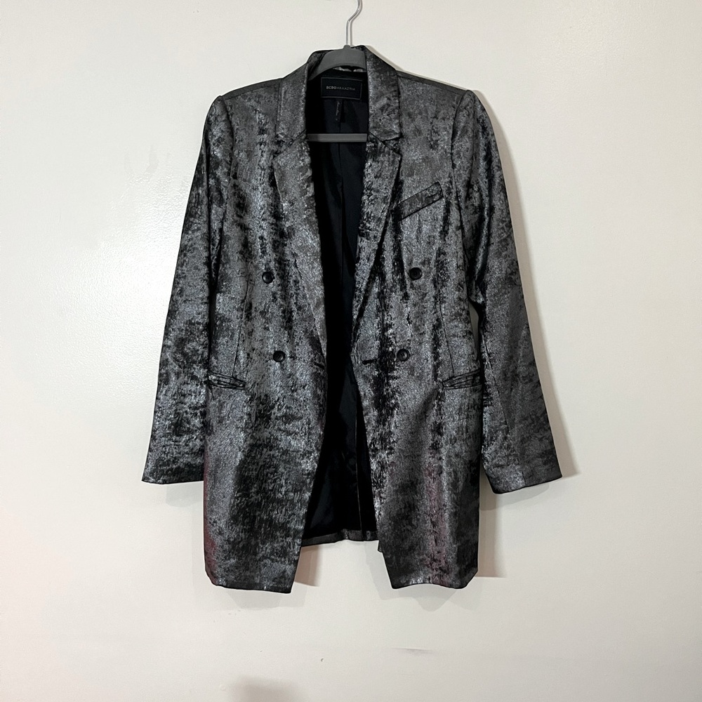 NWOT BCBG Maxazria blazer with padded shoulder